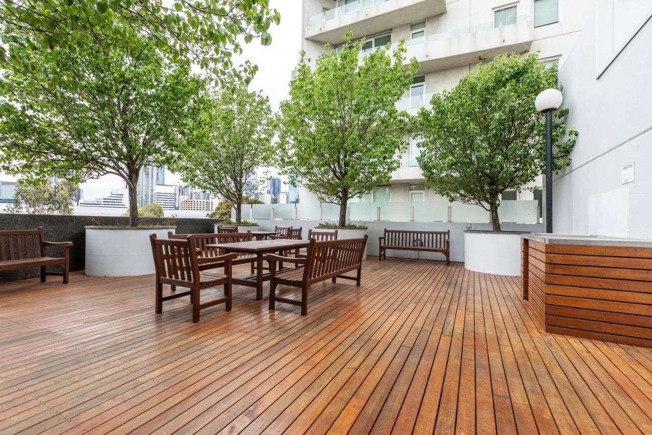 ☆Of Southbank☆Light Filled Apartment☆Huge Private Terrace With City Views☆Parking☆Pool☆Gym☆Wifi 멜번 외부 사진