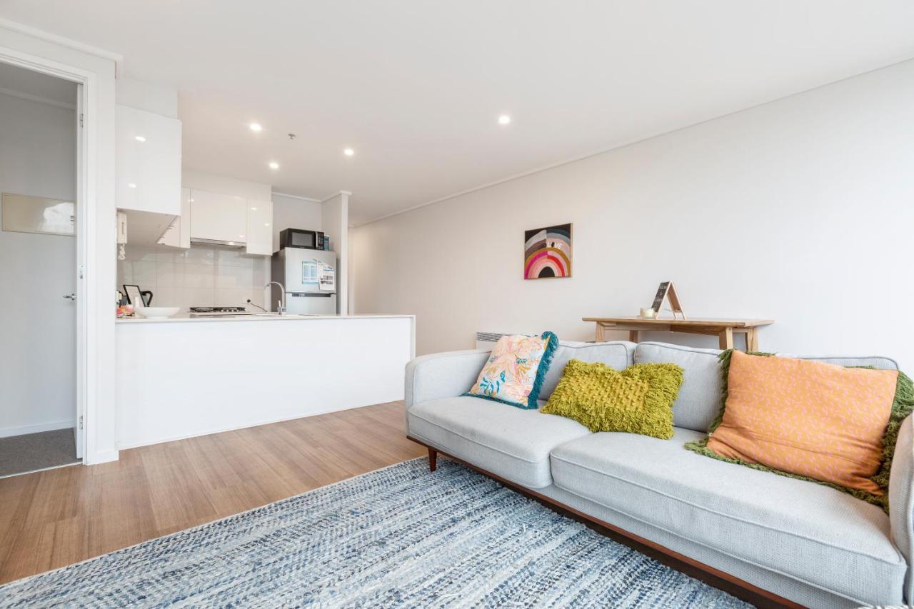 ☆Of Southbank☆Light Filled Apartment☆Huge Private Terrace With City Views☆Parking☆Pool☆Gym☆Wifi 멜번 외부 사진