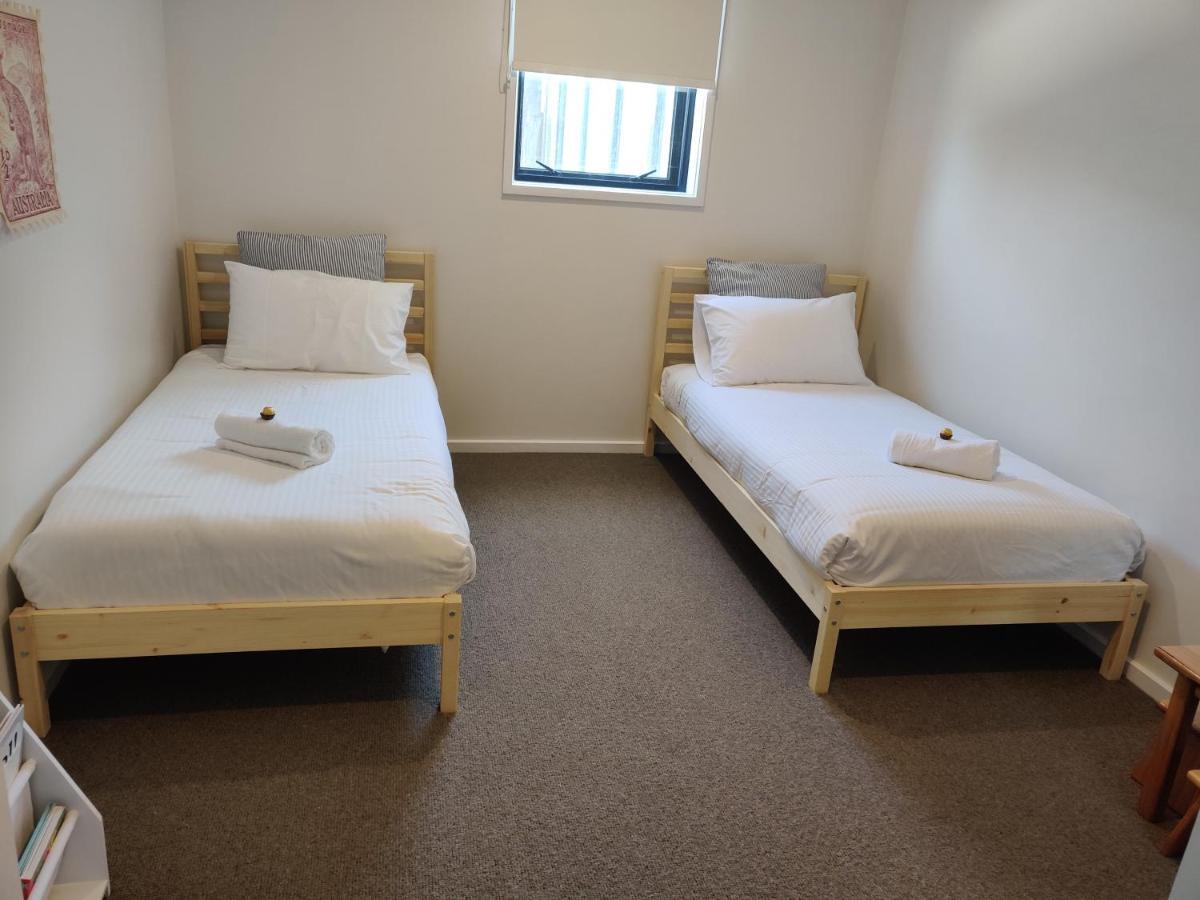 ☆Of Southbank☆Light Filled Apartment☆Huge Private Terrace With City Views☆Parking☆Pool☆Gym☆Wifi 멜번 외부 사진